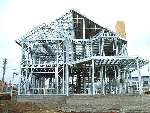 烟台钢结构建筑的腐蚀问题应该如何预防